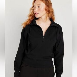 Old Navy Dynamic Fleece Half-Zip Sweatshirt